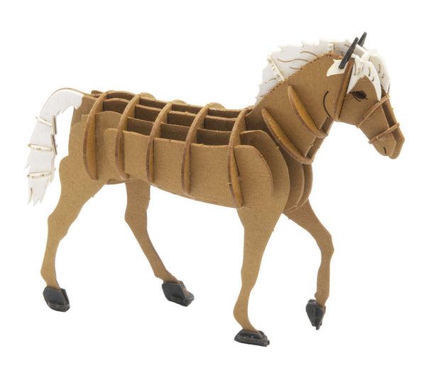 Papiermodell zum selbst zusammenbauen im Motiv eines Haflinger Pferdes