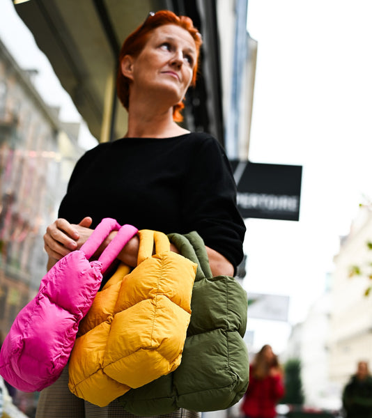 Flauschige Handtasche "PUFFY" gelb