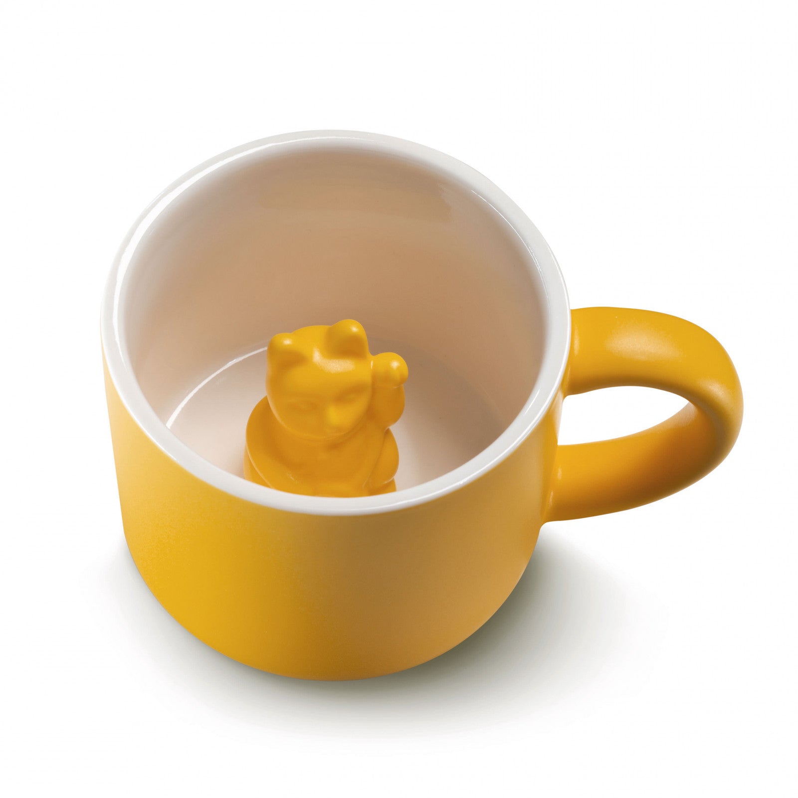 Tasse in gelbmit 3D Figur einer gelben Winkekatze darin