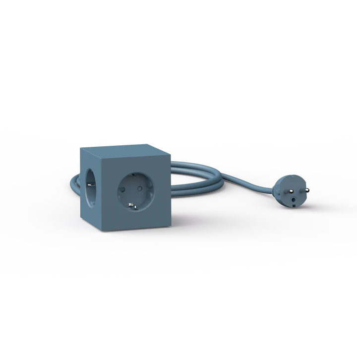 würfelförmiger Mehrfachstecker Blau 