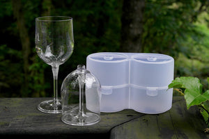 zwei zerlegbare Weingläser aus Plastik mit zugehöriger Plastikbox, ideal für Unterwegs