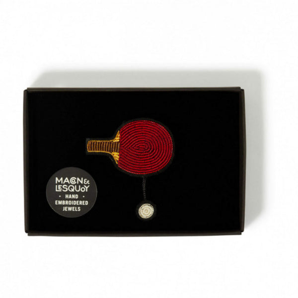 Verpackung von handbestickte Brosche Ping Pong Schläger mit Ball 
